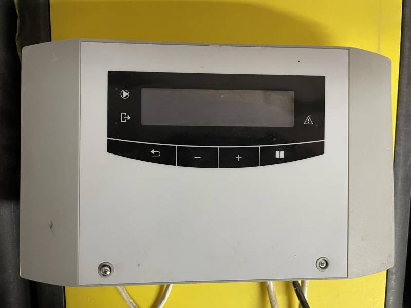 ox_sprzedam-kpl-zestaw-solarny-do-podgrzewania-wody-firmy-viessmann