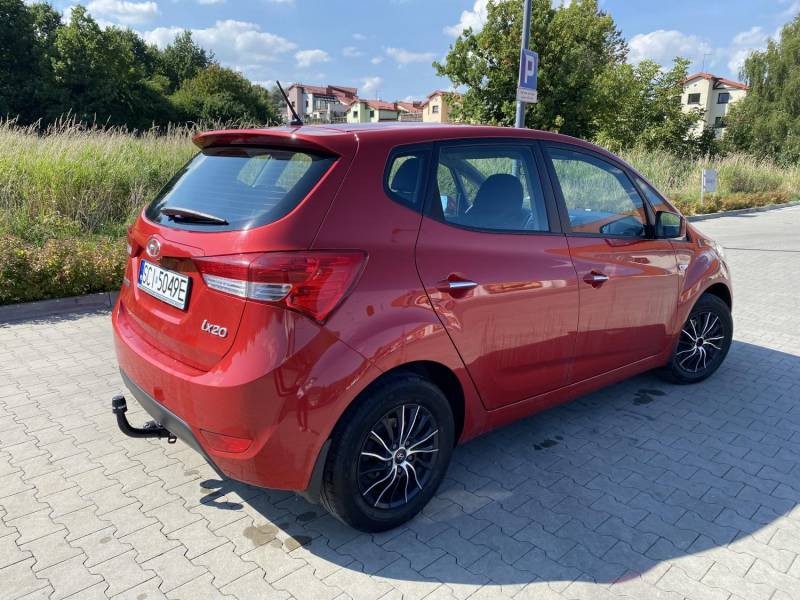 ox_hyundai-ix20-14-2013