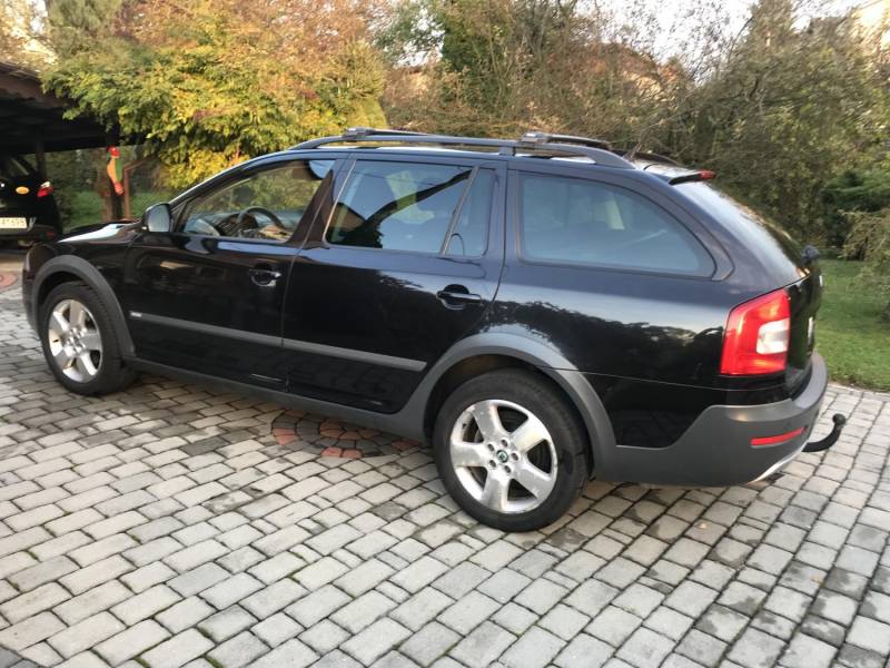 ox_skoda-octavia-scout-4x4-2009r-18-dm3-160-km-192-tys-km