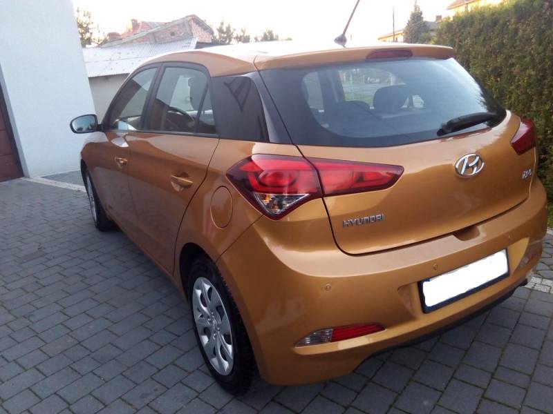 ox_hyundai-i20-ii-12benzyna-krajowy-2016r-piekny-kolor-50tys-km