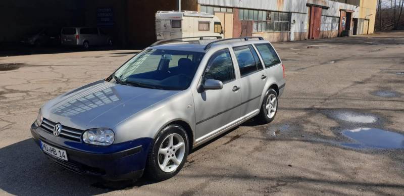 ox_vw-golf-iv-combi-16-benzyna-rok-112002-zaczep-klima-stan-bdb