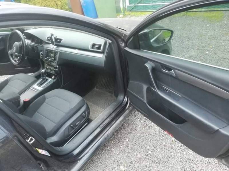 ox_sprzedam-vw-passat-b7-z-2012-roku