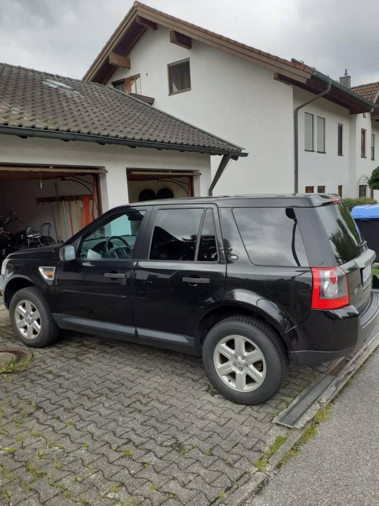 ox_land-rover-freelander-2-terenowy-combi-22-td4-diesel-rok-2008