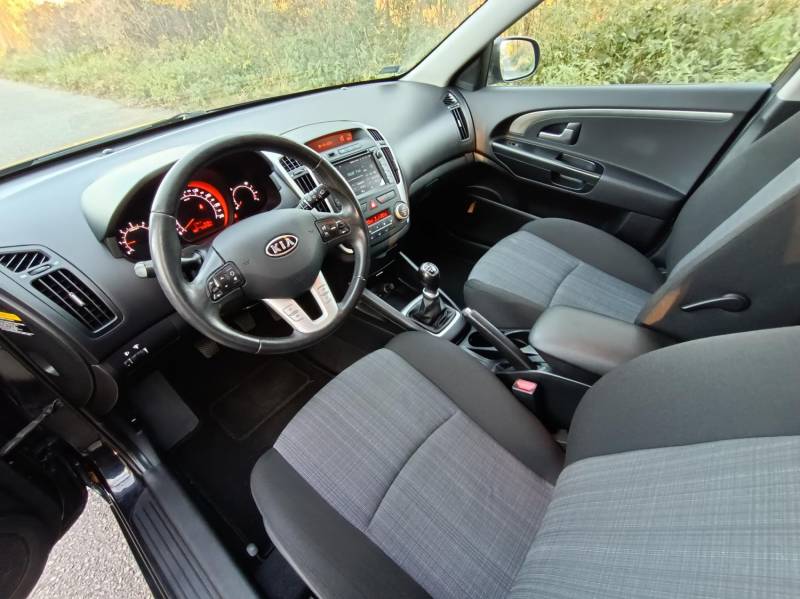 ox_kia-ceed-16-crdi-kamera-navi-tempomat-android-usb-2012r-gwarancja