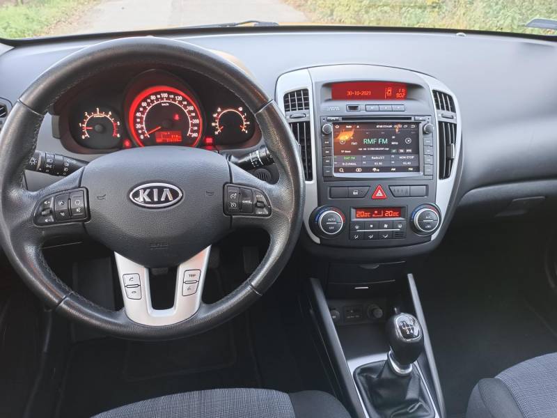 ox_kia-ceed-16-crdi-kamera-navi-tempomat-android-usb-2012r-gwarancja