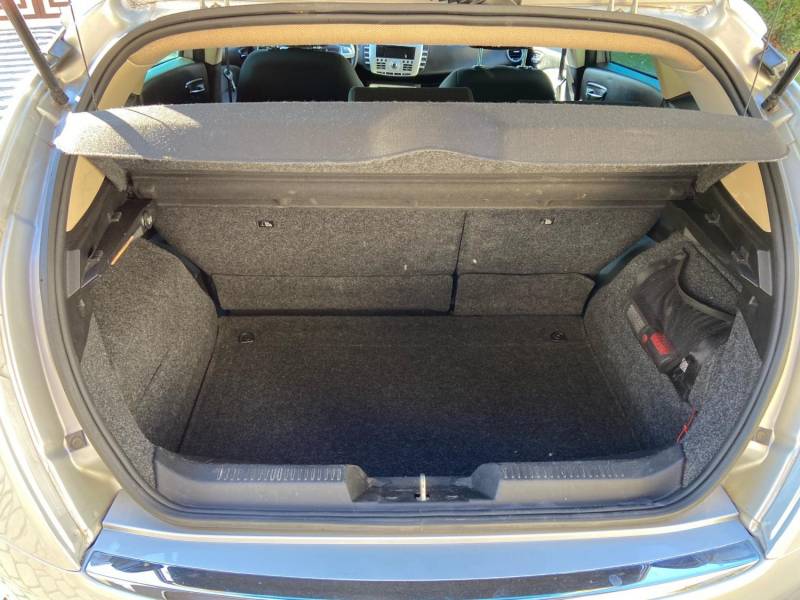 ox_sprzedam-lancia-delta-diesel16-16v-multijet-2013-120-km-salon-polska