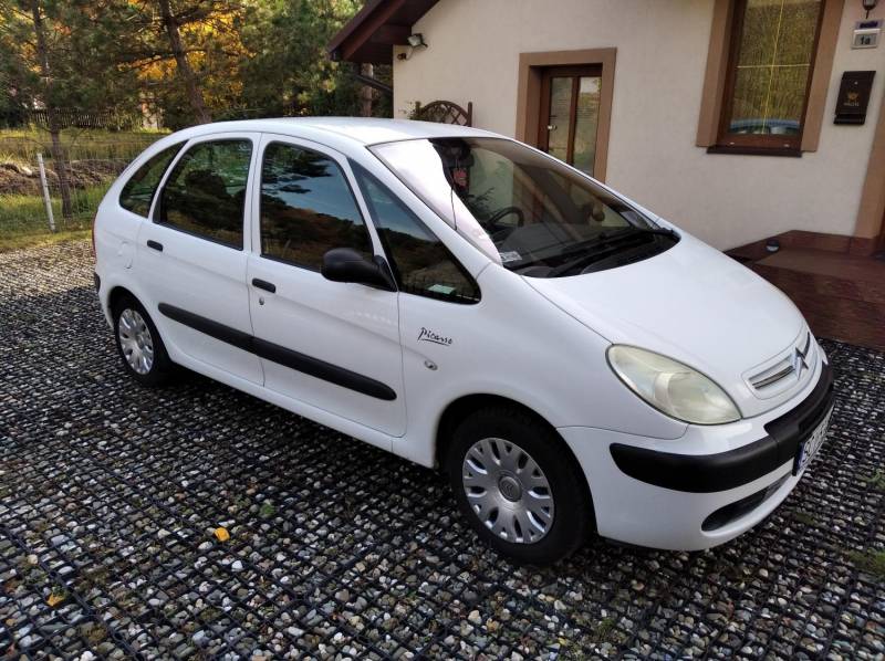 ox_xsara-picasso-16-16v-benzyna-2009r-bardzo-dobry-stan-zobacz-opis
