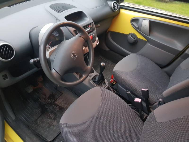 ox_sprzedam-peugeot-107