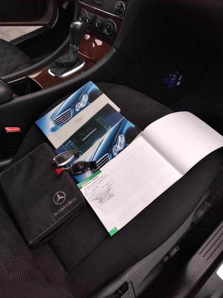 ox_mercedes-c-klasa-w203-super-stan-2007-rok-22-diesel-122km-190-tys