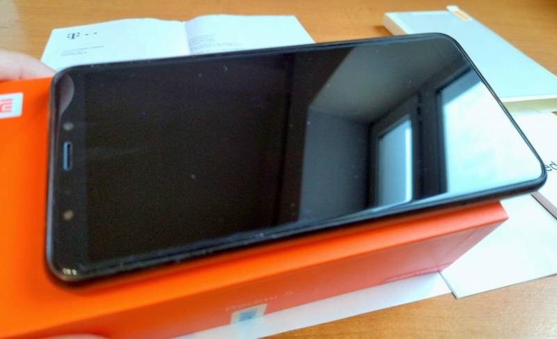 ox_smartfon-xiaomi-redmi-5-kompletny-zestaw-nowe-szklo-ochronne