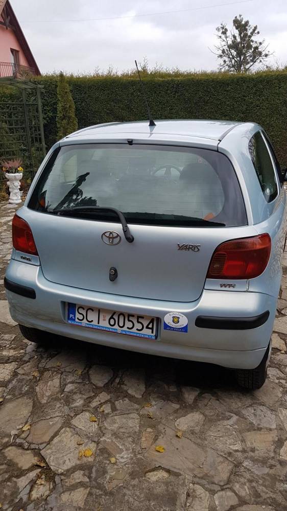 ox_sprzedam-toyote-yaris-2004-rok-polski-salon-garazowana