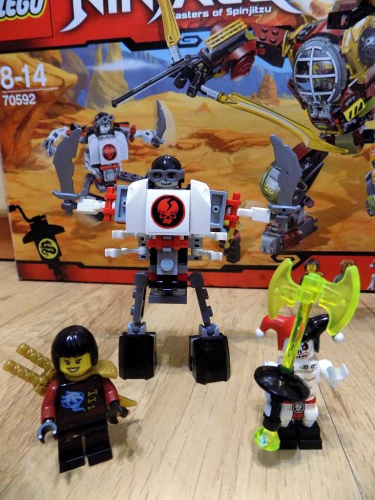 ox_lego-70592-ninjago-mech-ronina