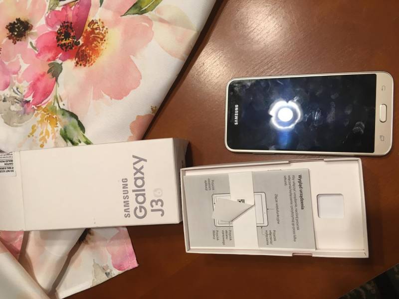 ox_samsung-galaxy-j3