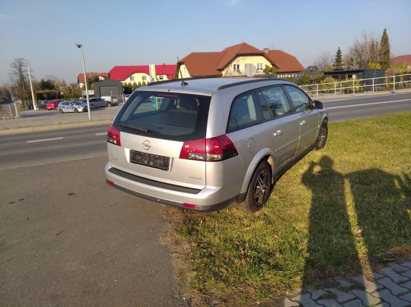 ox_opel-vectra-c-22dti-126km-2005-rok-kombi