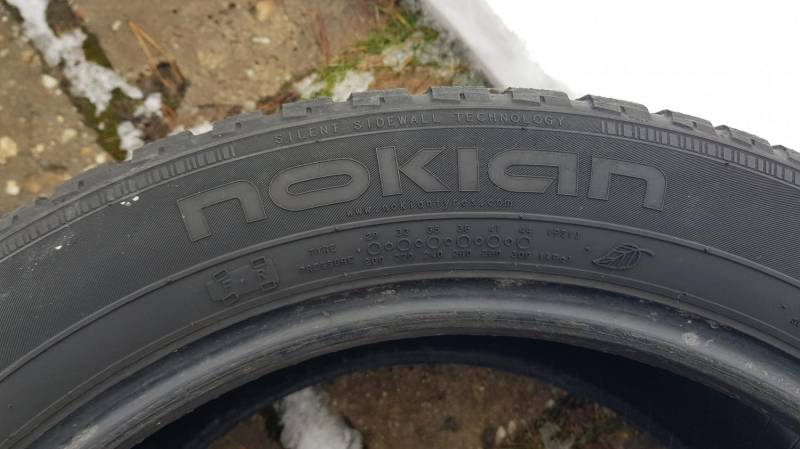 ox_opony-nokian-wrd3-2255017-2-sztuki