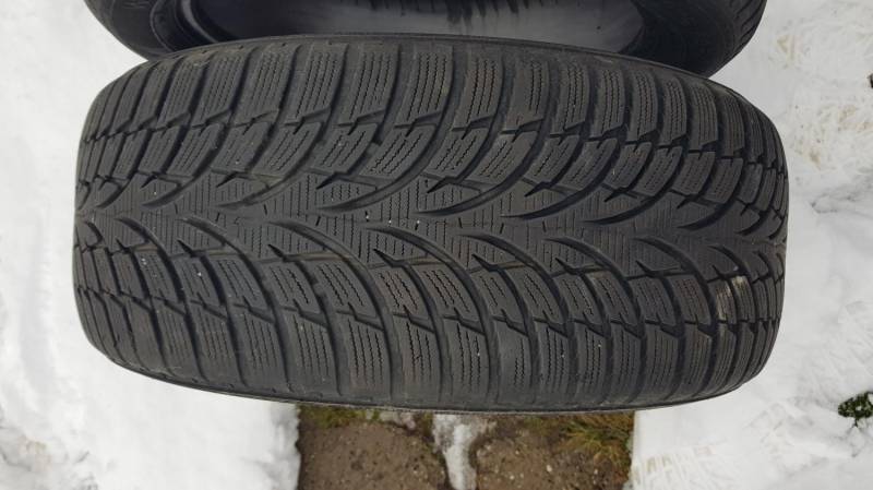 ox_opony-nokian-wrd3-2255017-2-sztuki
