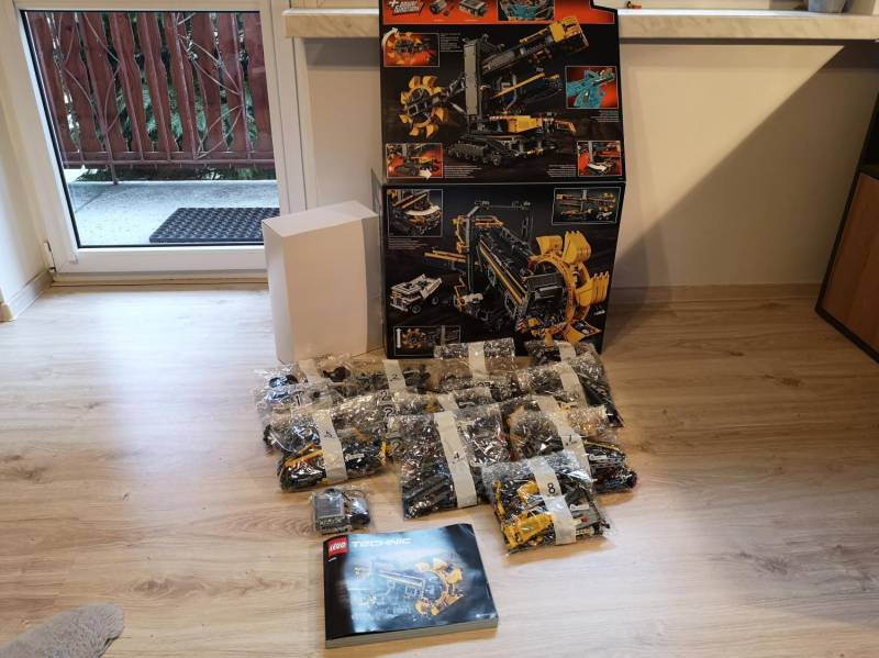 ox_lego-technic-42055-komplet-idealny-z-power-functions