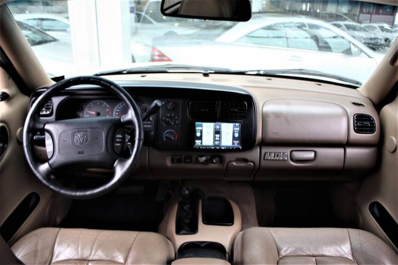 ox_dodge-durango-59-v8-156-tys-km-piekny-import-japonia-vat-23