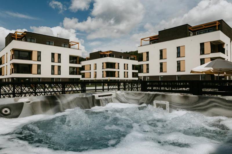 ox_recepcjonistka-recepcjonista-dzial-rezerwacji-w-vislow-resort