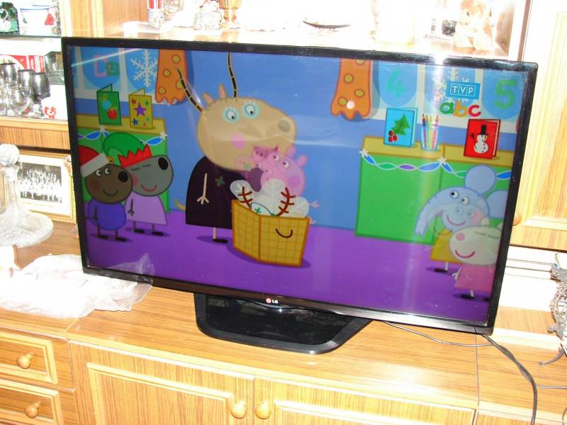 ox_tv-lg-led-42ln5400-fullhd100hzusb2xhdmidvb-tc