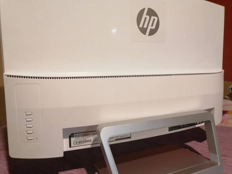ox_hp-curved-monitor