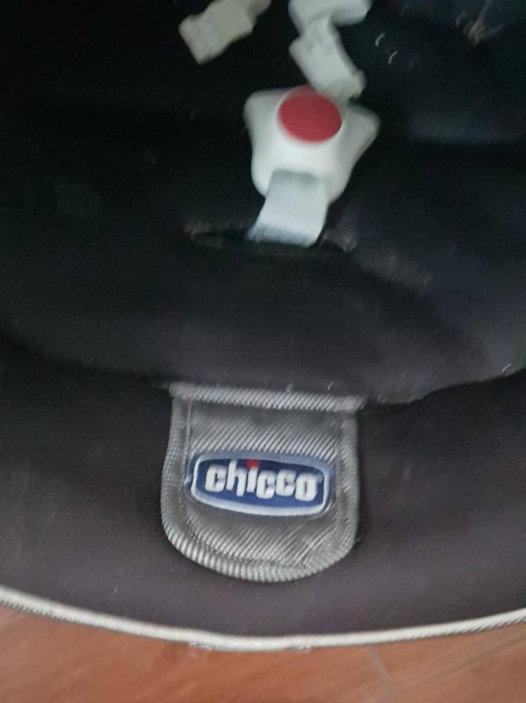 ox_fotelik-nosidelko-dzieciece-chicco