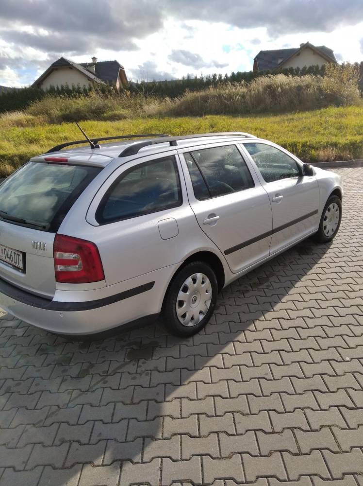 ox_skoda-octavia-ii-2008-rok-19tdi-105-km