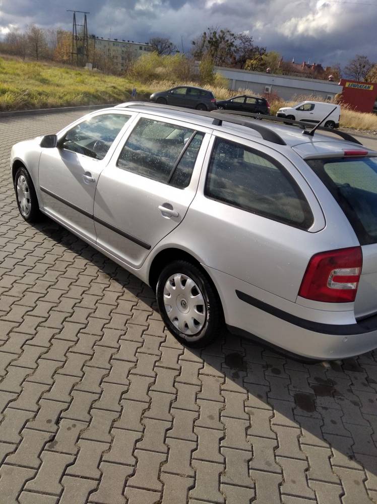 ox_skoda-octavia-ii-2008-rok-19tdi-105-km