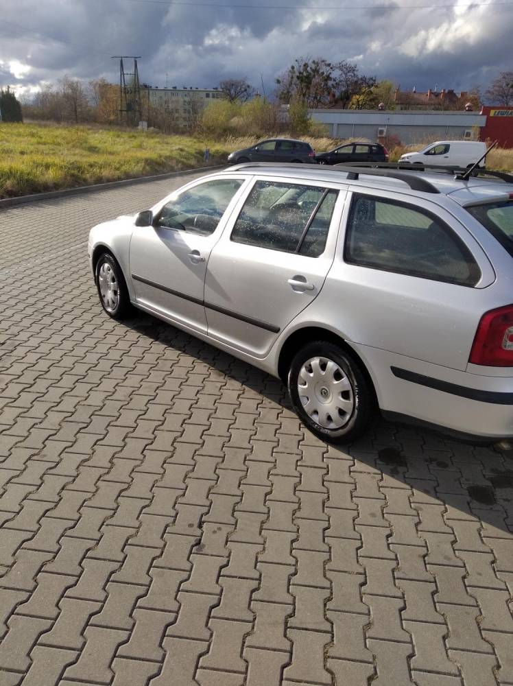 ox_skoda-octavia-ii-2008-rok-19tdi-105-km