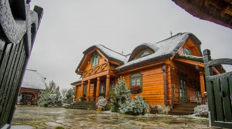 ox_rustykalna-posiadlosc-z-basenem-i-sauna-na-podbeskidziu-perfect-home