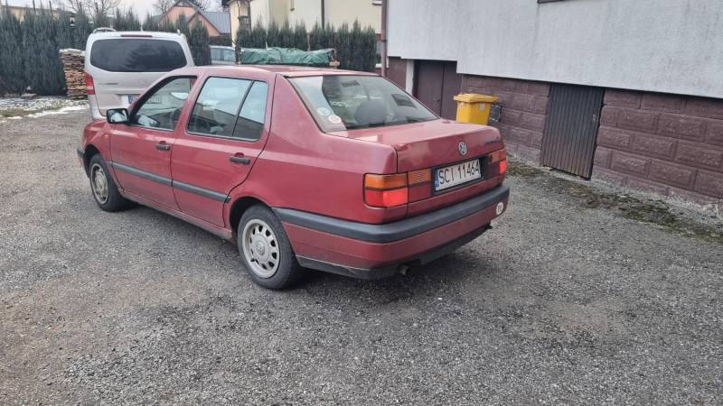 ox_vw-vento-19-turbodiesel-sprawny-zobacz