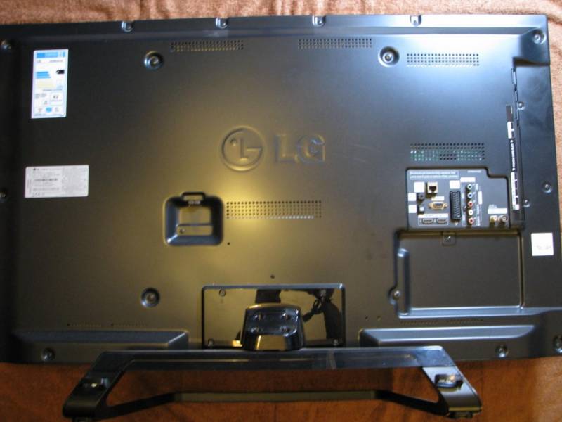 ox_telewizor-lg-42lm615-3d-z-gwarancja
