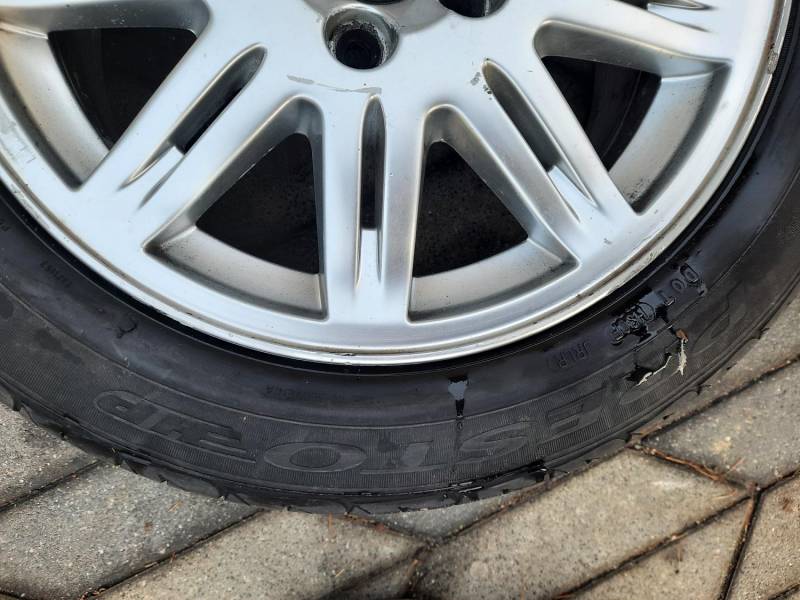 ox_alufelgi-volvo-5x108-opony-letnie-debica-presto-hp-20555r16