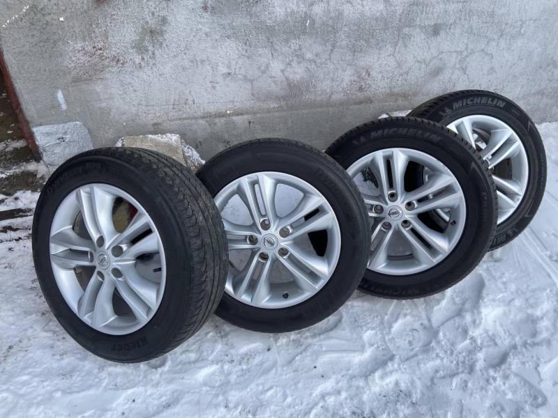 ox_nissan-qashqai-2-16-dci-130-km-4x4-bdb-stan-7-osobowy-zdj-w-realu
