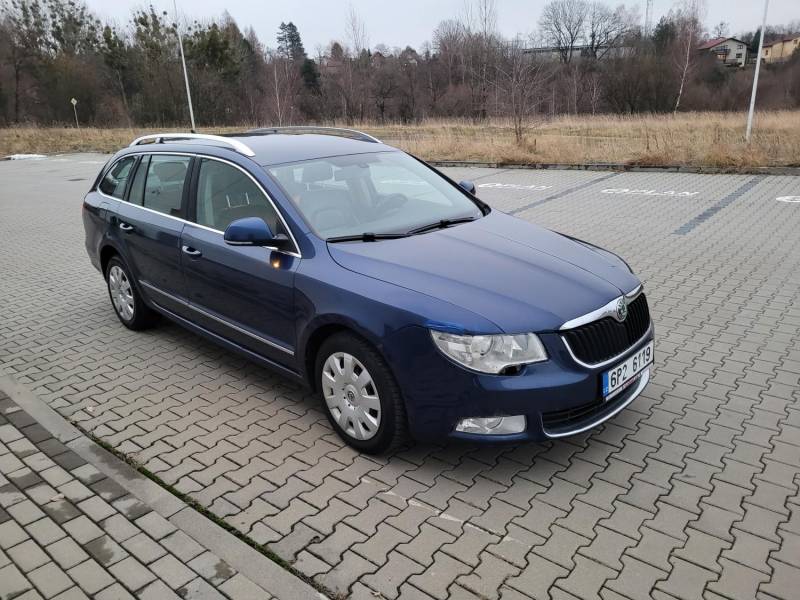 ox_skoda-superb-ii-kombi-4x4-20tdi-cr-140km-dsg-bi-xenon-skretny-skora