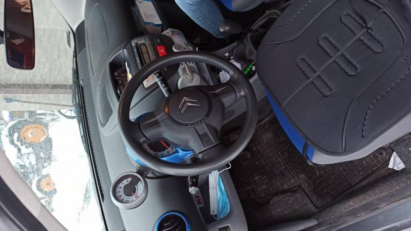 ox_citroen-c1-2007-73-tys-stan-bdb