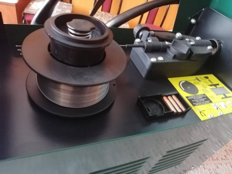 ox_nowa-super-spawarka-bdb-nie-na-elektrody-nie-trafiony-prezent