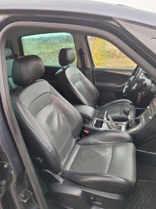 ox_ford-s-max-18-tdci-2007r-skora