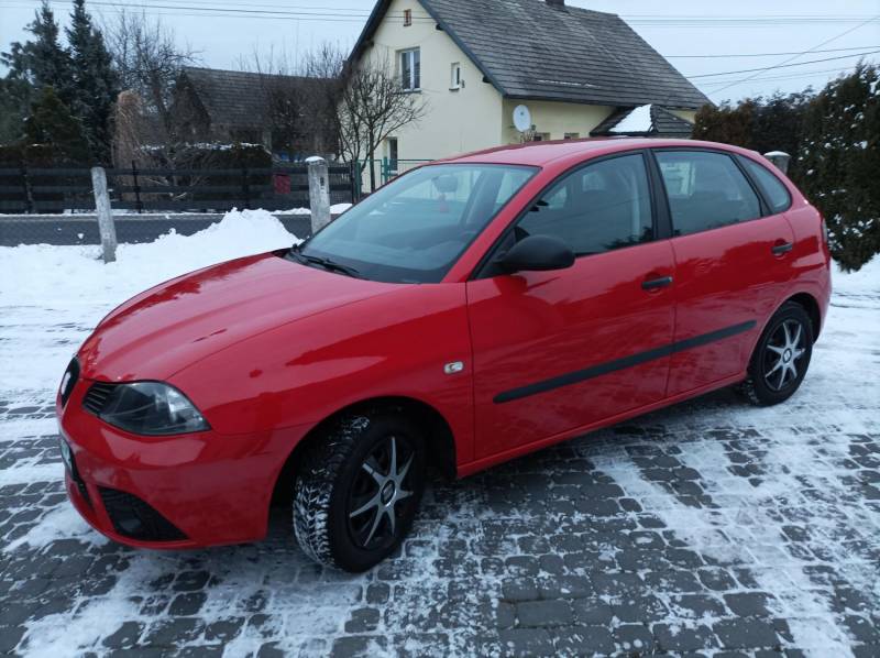 ox_seat-ibiza-2007-r-tempomat-14-benzyna-86km-klimatyzacja