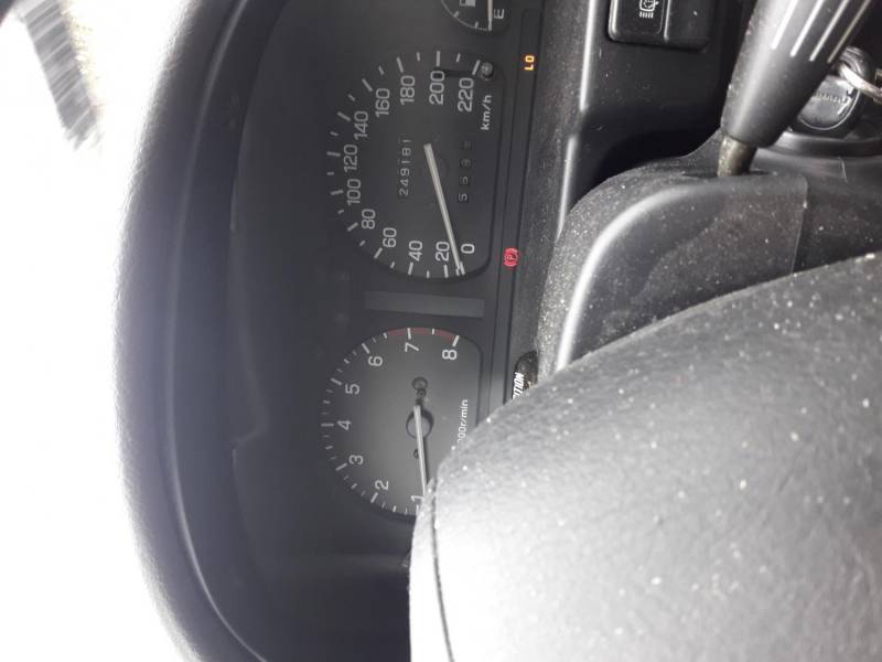 ox_subaru-impreza-96r-16-benzyna-4x4-reduktor