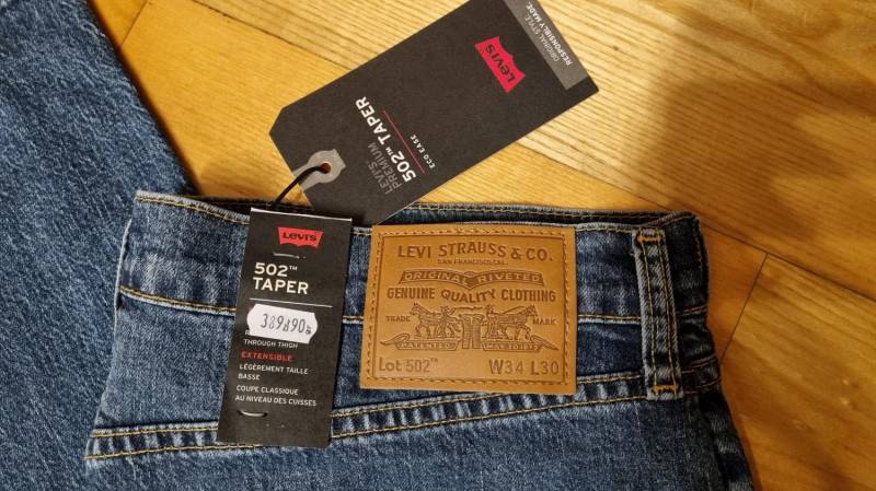 ox_dzinsy-levis-502