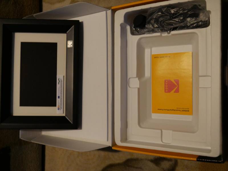 ox_ramka-cyfrowa-kodak-inch-digital-photo-frame-rdpf-700w