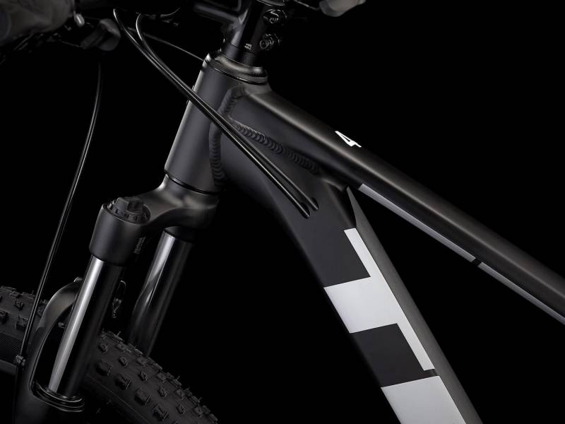 ox_rower-trek-marlin-42022-nowy-okazyjnie-sprzedam