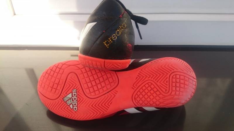 ox_buty-adidas-predito-rozmiar-fr-33-dlugosc-wkladki-20cm