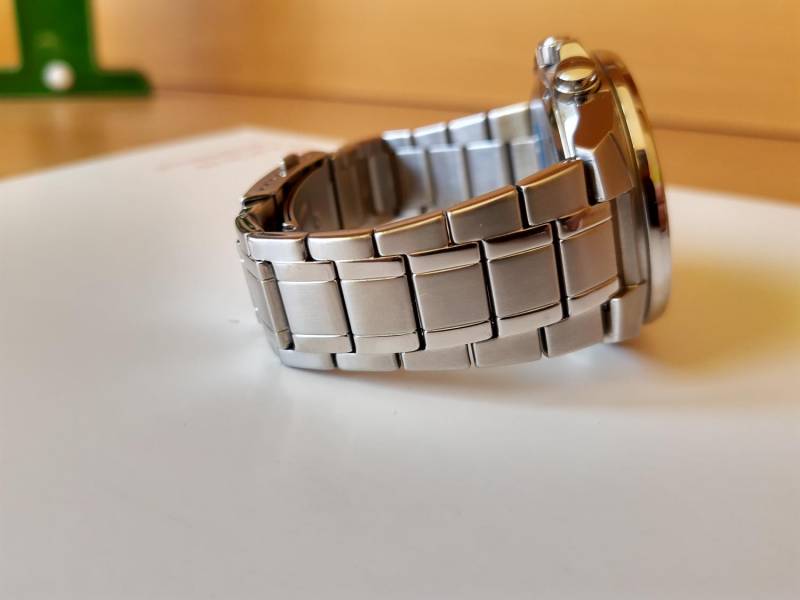 ox_zegarek-casio-edifice-efr-564d-1avuef-3-3-lata-gwarancji