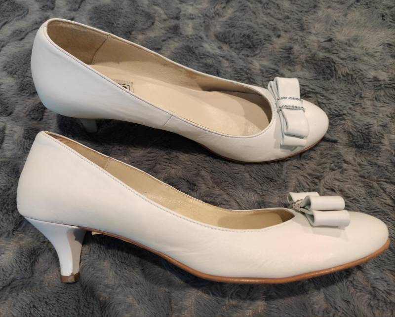 ox_skorzane-biale-buty-slubne-firmy-la-boda-rozmiar-39
