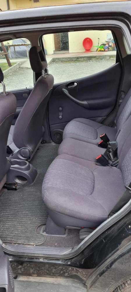 ox_mercedes-a-klasa-160-17-cdi