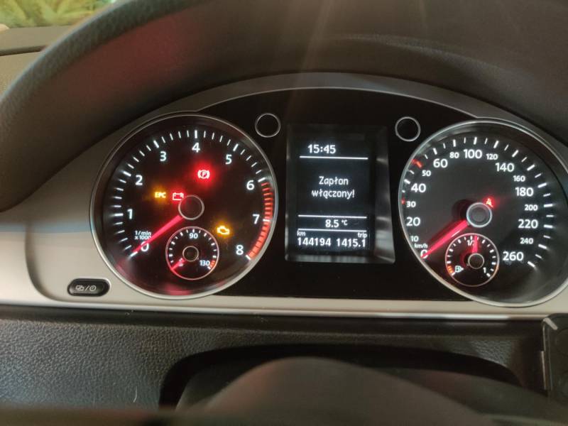 ox_sprzedam-vw-passat-kombi-14-benzyna-2014-zadbany-2-komplety-kol