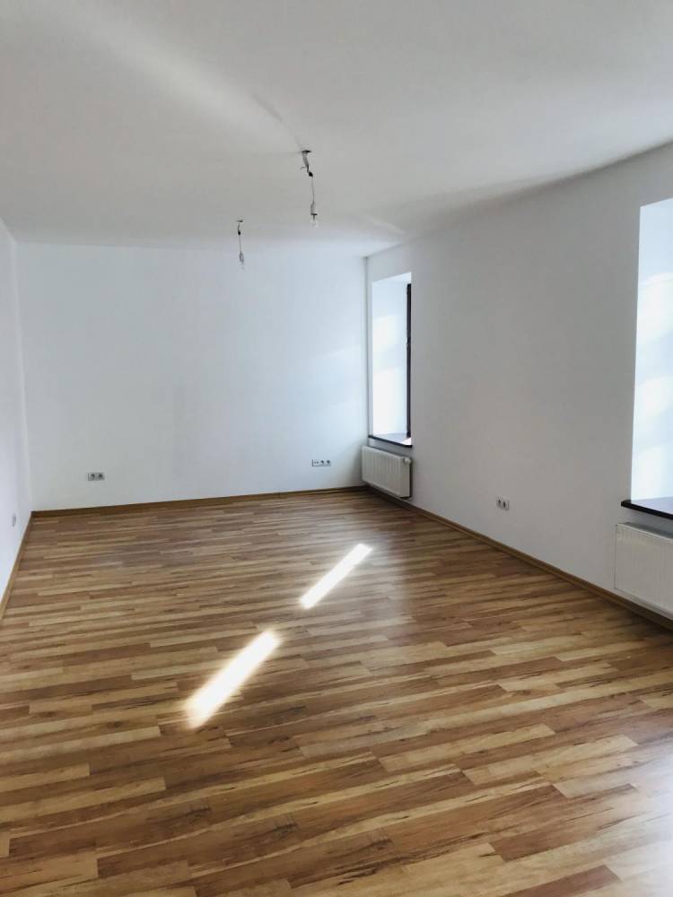 ox_lokal-biuro-centrum-cieszyn-wynajme