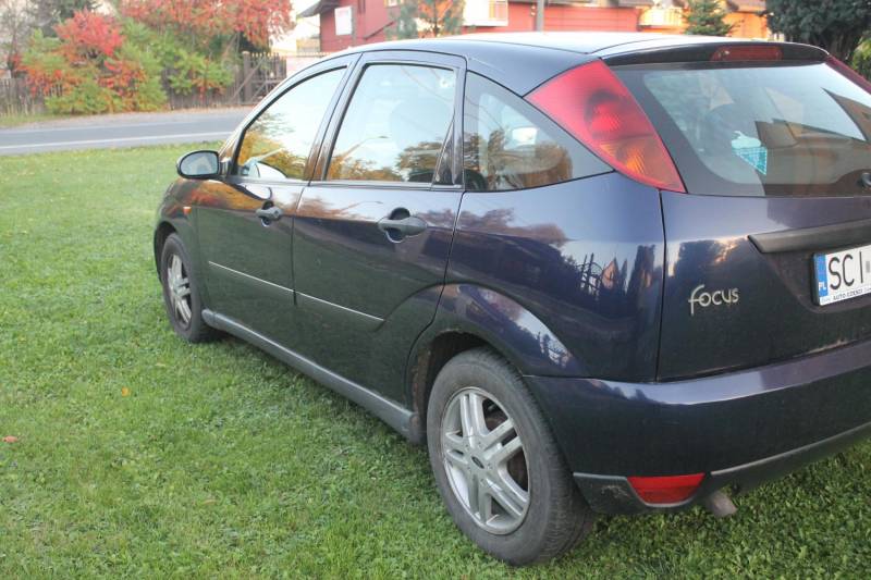 ox_sprzedam-ford-focus-18-tddi-2000r